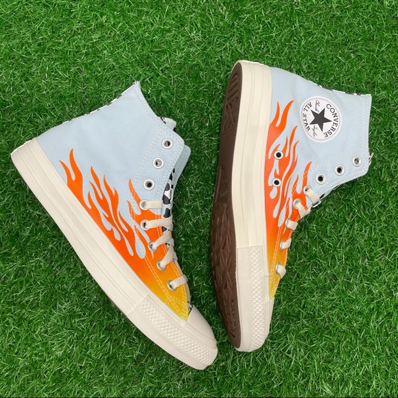 Converse All Star Chuck Taylor Ctas Hi Flames - Picture 2 of 5